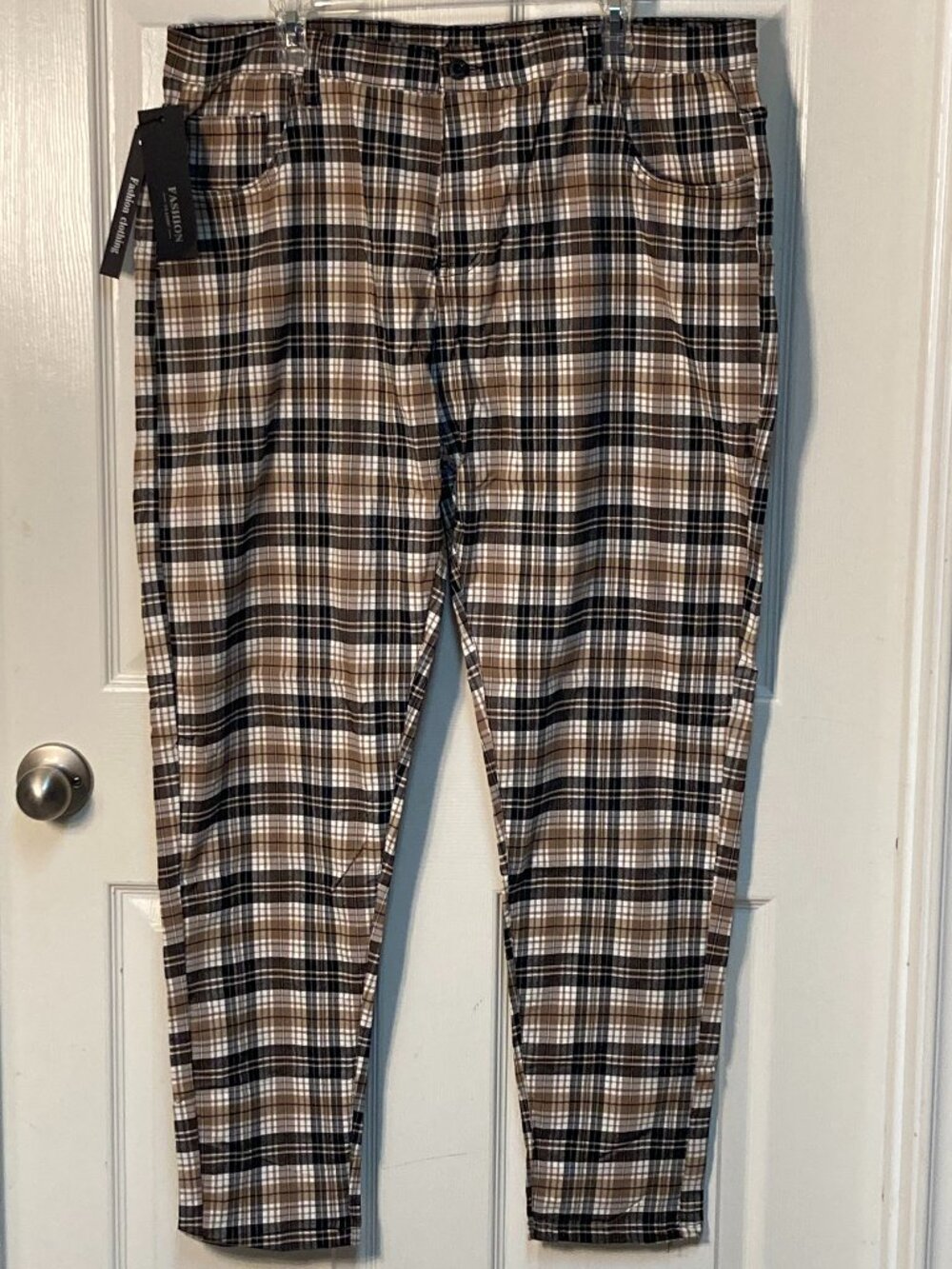 Fashion Classic dress pants New With Tags plaid size 42 men's